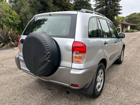 Used 2003 Toyota RAV4 2WD image 15