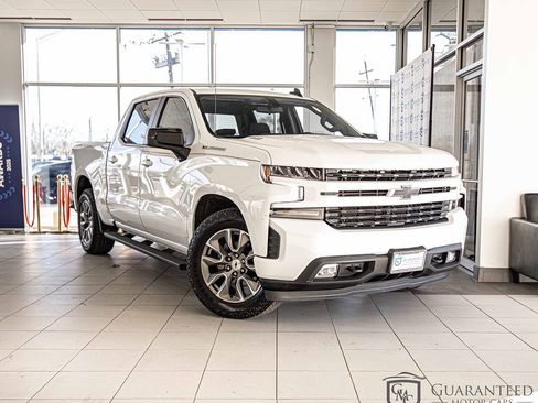 Used 2021 Chevrolet Silverado 1500 RST AWD/4WD image 3