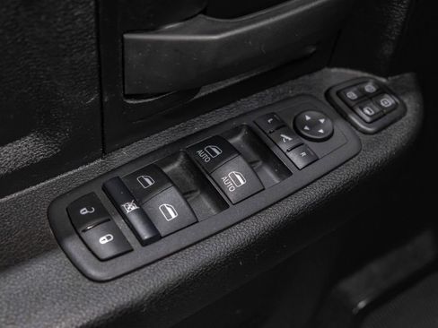 Used 2024 RAM 3500 Tradesman w/ Chrome Appearance Group image 42