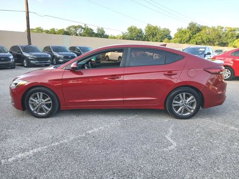 Used 2018 Hyundai Elantra SEL FWD image 8