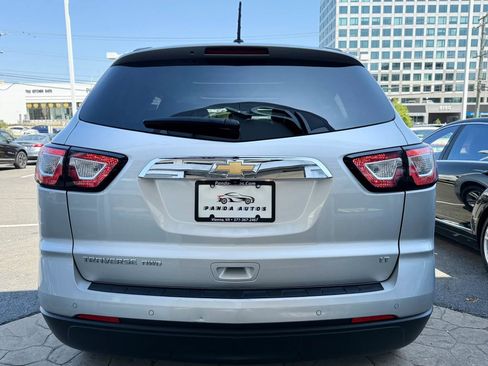 Used 2017 Chevrolet Traverse LT AWD/4WD image 6
