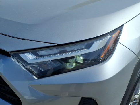Used 2025 Toyota RAV4 LE AWD/4WD image 2