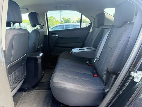 Used 2017 Chevrolet Equinox LT AWD/4WD image 10
