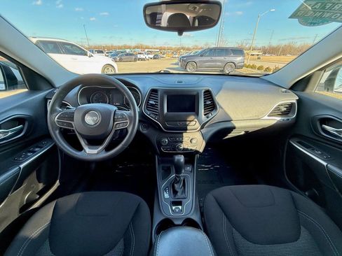 Used 2021 Jeep Cherokee Latitude image 15