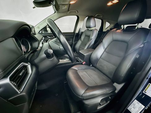 Used 2021 MAZDA CX-5 Touring FWD image 13