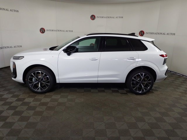 Used 2026 Audi Q3 quattro 2.0T AWD/4WD image 8