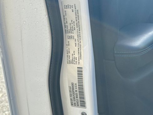 New 2023 Jeep Grand Cherokee Trailhawk w/ Advanced Protech Group II image 28