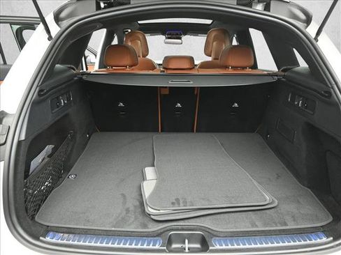 Certified 2026 Mercedes-Benz GLC 300 4MATIC image 21