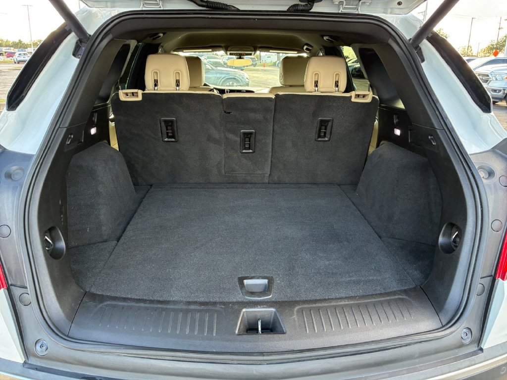 Used 2019 Cadillac XT5 FWD image 5