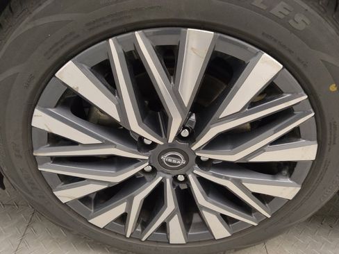 Used 2024 Nissan Altima 2.5 SV image 31