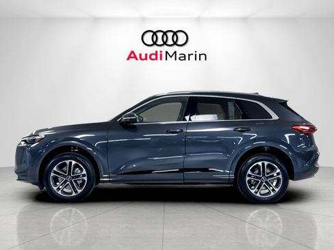 Used 2026 Audi Q5 Premium Plus AWD/4WD image 2