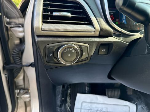 Used 2018 Ford Fusion S FWD image 17