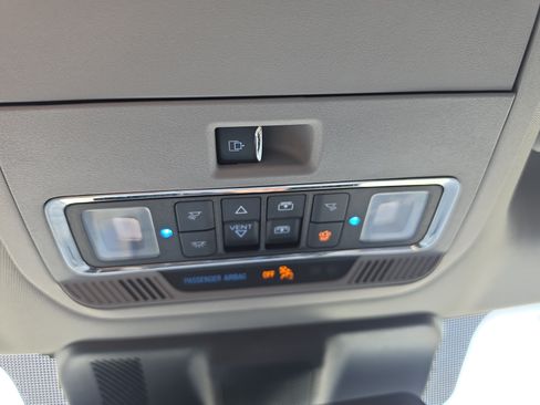 Used 2024 Ford F150 Lariat AWD/4WD image 37
