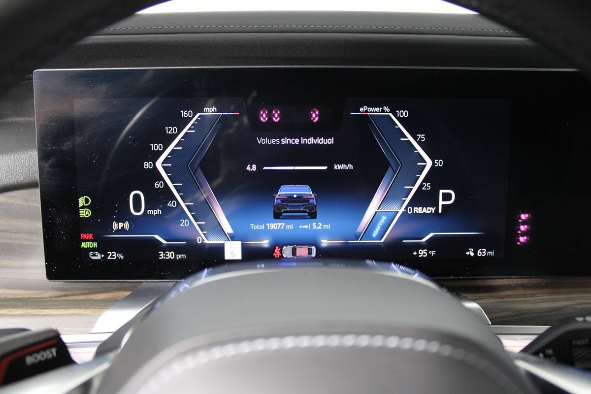 Used 2023 BMW i7 xDrive60 AWD/4WD image 20