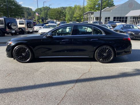 Certified 2025 Mercedes-Benz E 350 4MATIC Sedan image 16