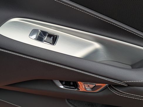 Used 2023 Chevrolet Corvette 1LT w/ Z51 Performance Package image 19