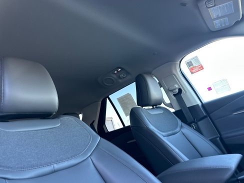 New 2025 Ford Explorer Active w/ Active Comfort Package image 18