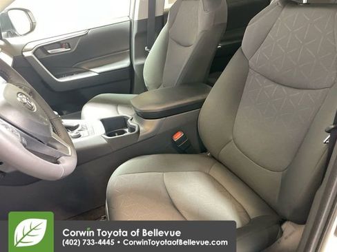 New 2025 Toyota RAV4 XLE image 15
