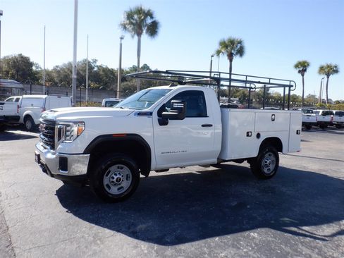 Used 2021 GMC Sierra 2500 2WD Regular Cab w/ Convenience Package image 2