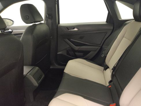 Used 2021 Volkswagen Jetta R-Line w/ R-Line Cold Weather Package FWD image 18