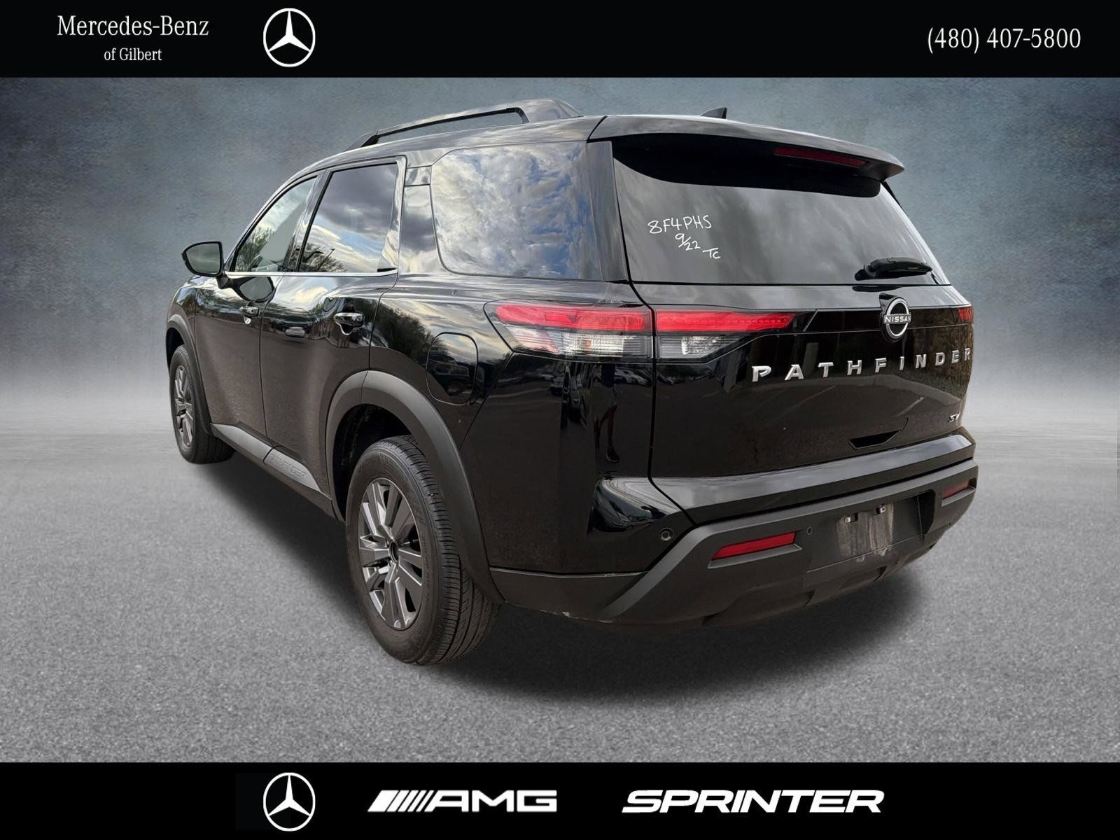 Used 2024 Nissan Pathfinder SV FWD image 4