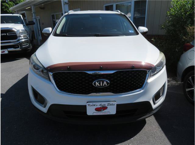Used 2017 Kia Sorento FWD image 16