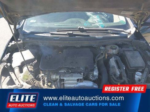 Used 2017 Chevrolet Cruze LS image 20