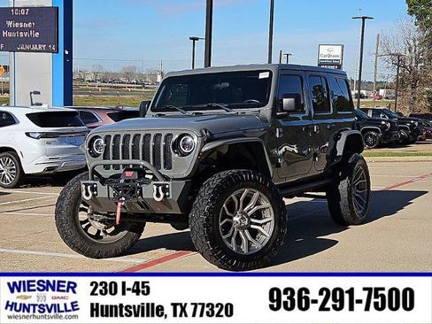 Used 2021 Jeep Wrangler Unlimited Sahara image 1