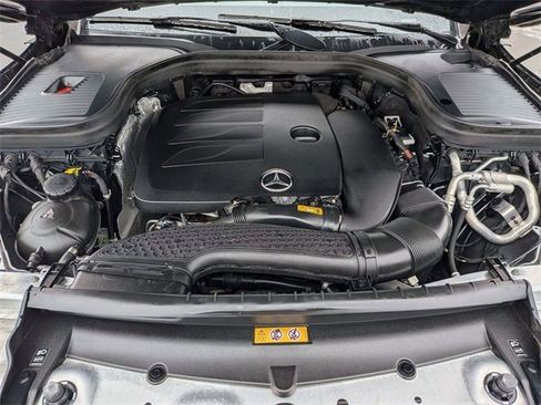 Used 2022 Mercedes-Benz GLC 300 4MATIC image 31