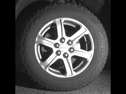 Certified 2017 GMC Acadia SLE AWD/4WD image 12