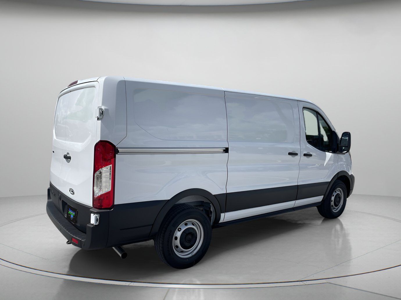 New 2027 Ford Transit 150 Low Roof RWD image 4