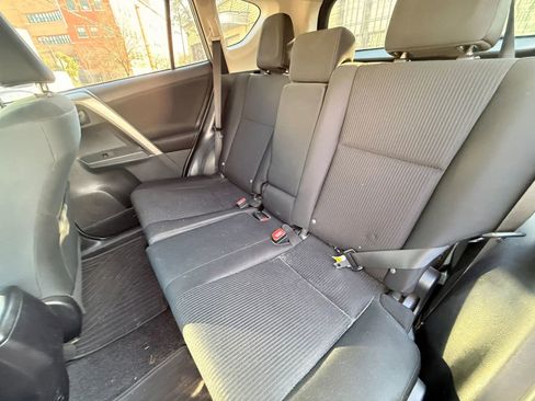 Used 2015 Toyota RAV4 LE image 26