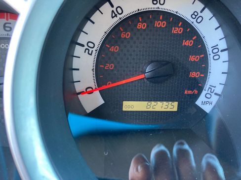 Used 2013 Toyota Tacoma V6 4x4 4dr Double Cab 5.0 ft S image 58