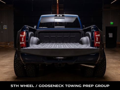 Used 2024 RAM 3500 Limited w/ Towing Technology Group image 9