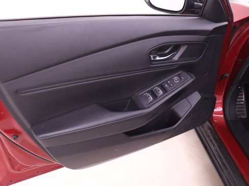 Used 2023 Honda Accord Sport image 9