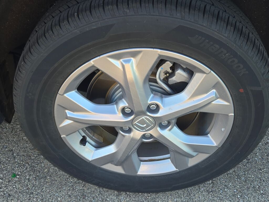 Used 2024 Honda HR-V LX image 7