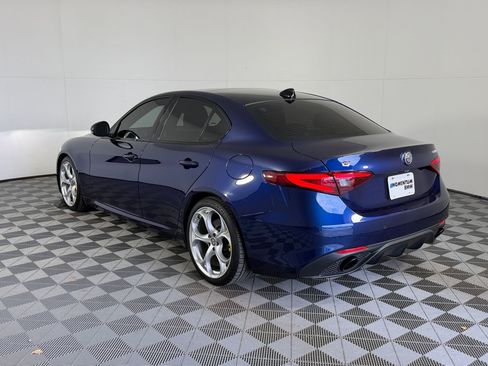Used 2021 Alfa Romeo Giulia Ti Sport image 3
