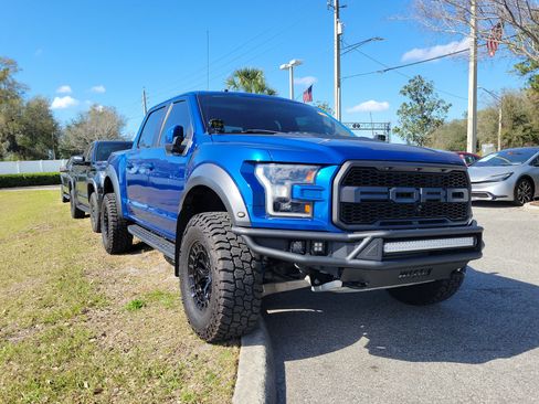 Used 2018 Ford F150 Raptor w/ Equipment Group 802A Luxury image 9
