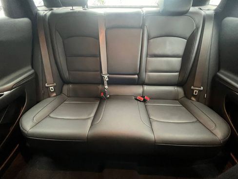 Used 2024 Chevrolet Malibu LT image 40