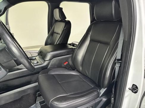 Used 2021 Ford Expedition XLT AWD/4WD image 15