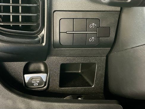 Used 2023 RAM ProMaster 2500 image 10