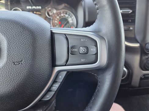 Used 2023 RAM 1500 Big Horn image 33