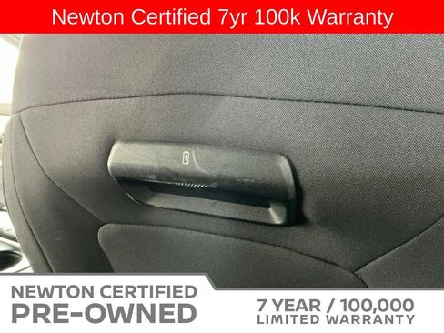 Used 2025 Ford Expedition Max Active AWD/4WD image 16