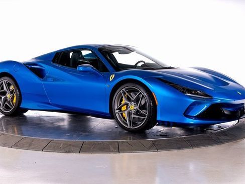 Used 2023 Ferrari F8 Tributo image 13