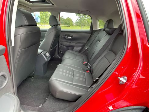 New 2025 Honda HR-V EX-L image 23