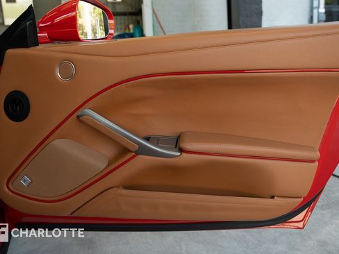 Used 2014 Ferrari F12 Berlinetta RWD image 33