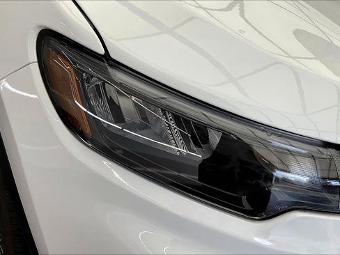 New 2026 Jeep Compass Latitude image 15