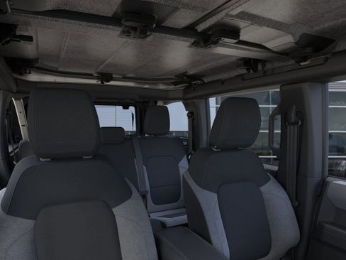 New 2025 Ford Bronco 4-Door image 12