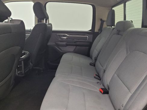 Used 2019 RAM 1500 Big Horn AWD/4WD image 18