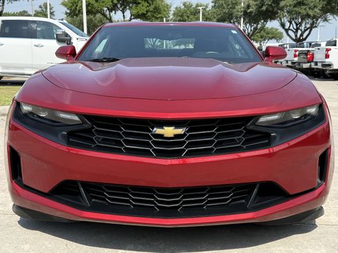 Used 2022 Chevrolet Camaro LT RWD image 10